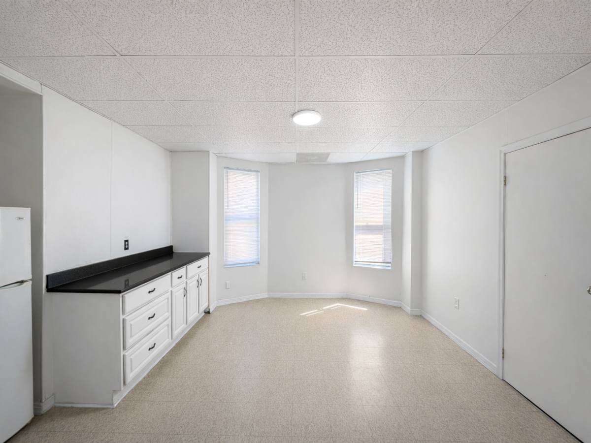 Apartment for rent at 129 N 50th #2-R, Philadelphia, PA 19139