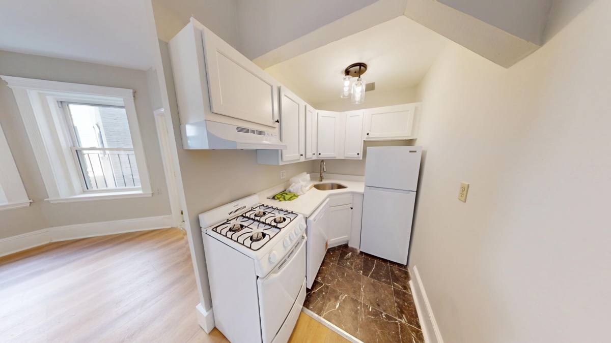 Apartment for rent at 38 Hemenway St, Boston, MA 02115