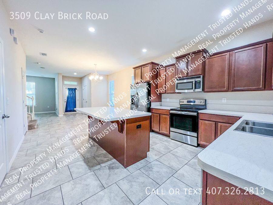 Townhouse for rent at 3509 Clay Brick Rd, Saint Cloud, FL 34773