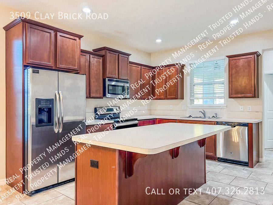 Townhouse for rent at 3509 Clay Brick Rd, Saint Cloud, FL 34773