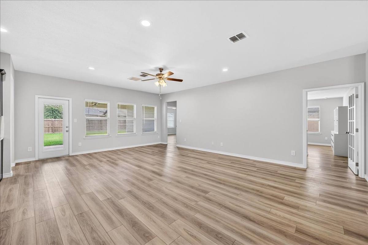 House for rent at 7938 Rancho Vista Blvd E, Corpus Christi, TX 78414