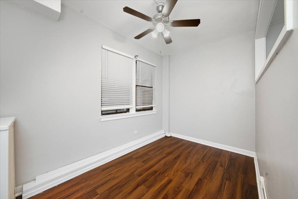 Apartment for rent at 1140 N Lasalle Dr #817, Chicago, IL 60610