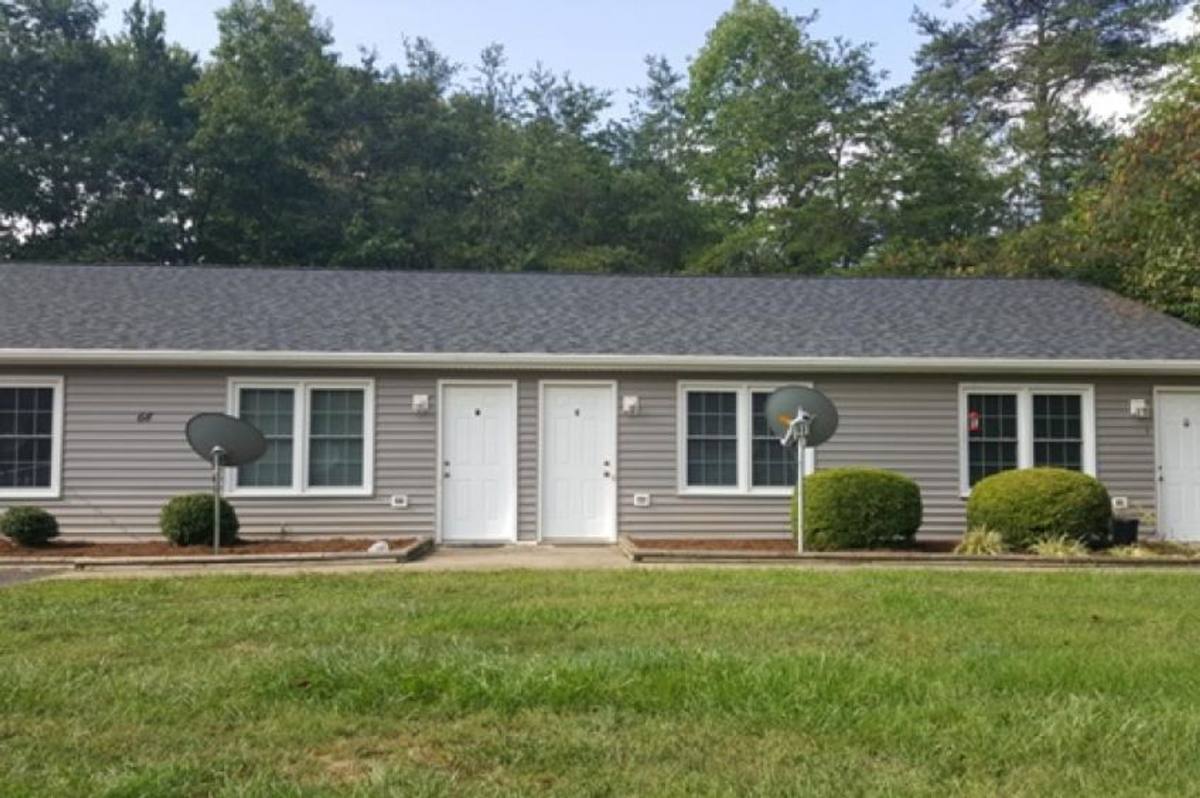 Apartment for rent at 74 Patricia Dr, Lynchburg, VA 24502