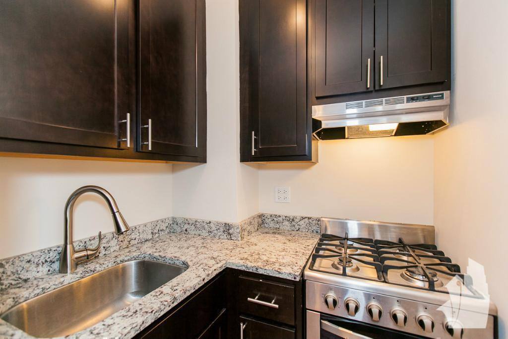 Apartment for rent at 612 W Patterson Ave #503, Chicago, IL 60613