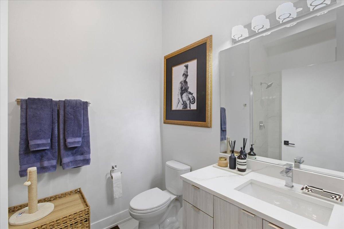 Apartment for rent at 2317 N Clark, Chicago, IL 60614