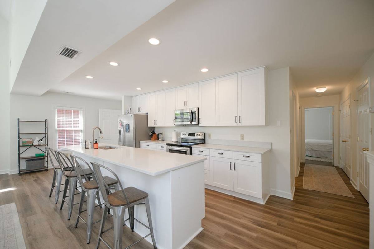 Townhouse for rent at 183 Herman Melville, Newport News, VA 23606