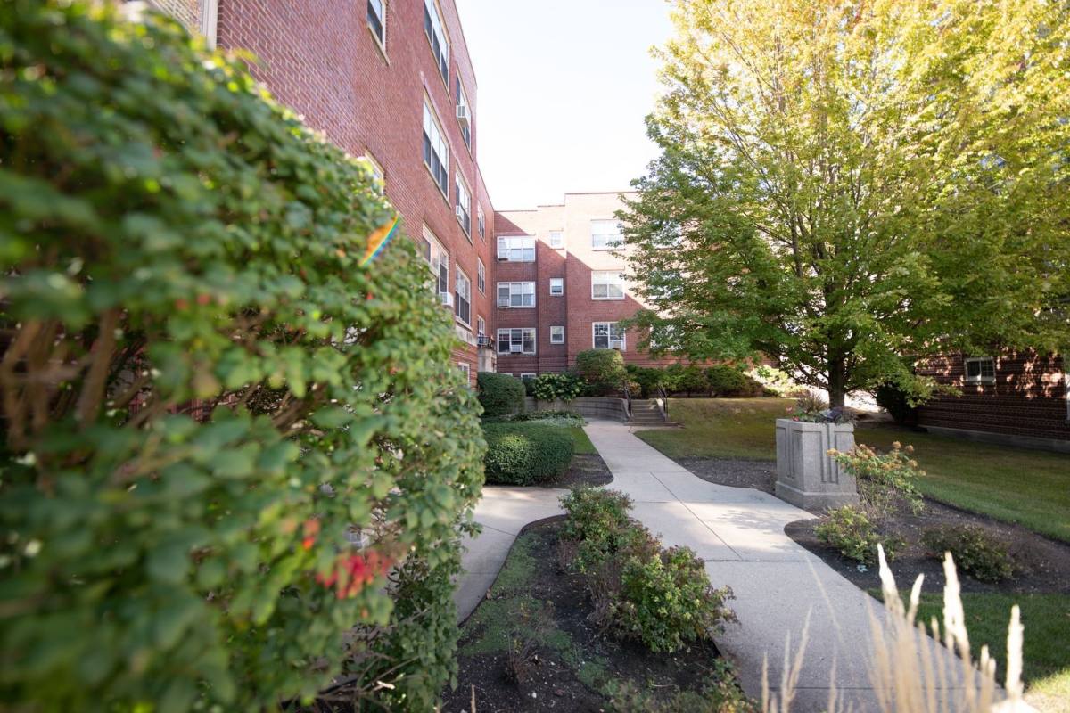 Apartment for rent at 2742 Hampton Parkway, Evanston, IL 60201