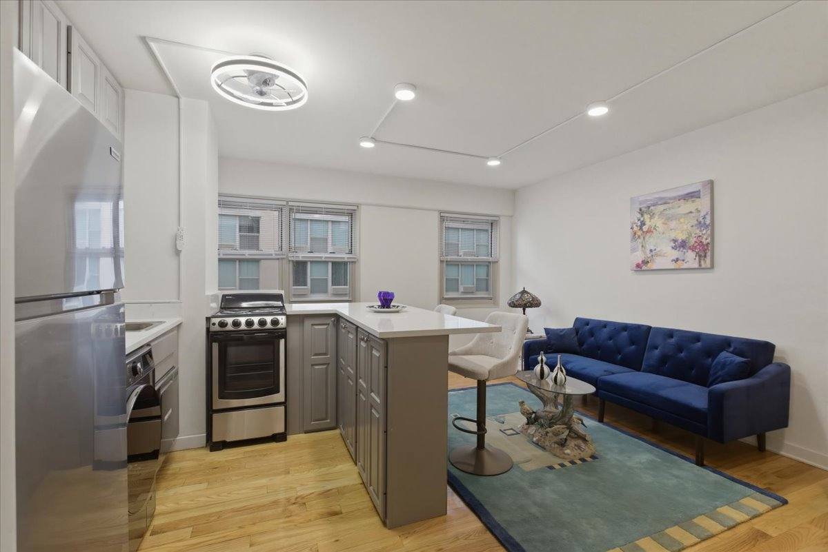 Apartment for rent at 5630 N Sheridan, Chicago, IL 60660