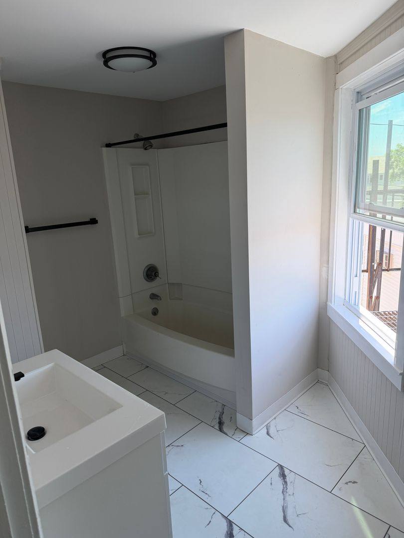 Apartment for rent at 20 Orange St, Nashua, NH 03064