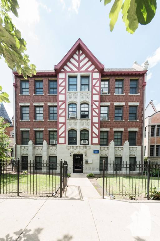 Apartment for rent at 2420 N Kedzie Blvd #112, Chicago, IL 60647
