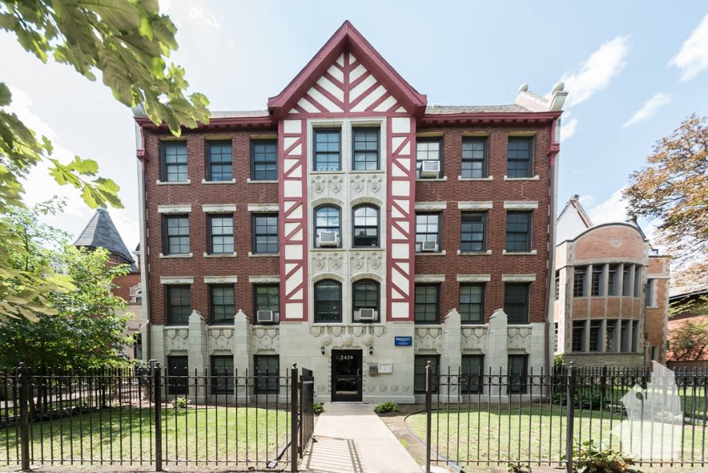 Apartment for rent at 2420 N Kedzie Blvd #112, Chicago, IL 60647