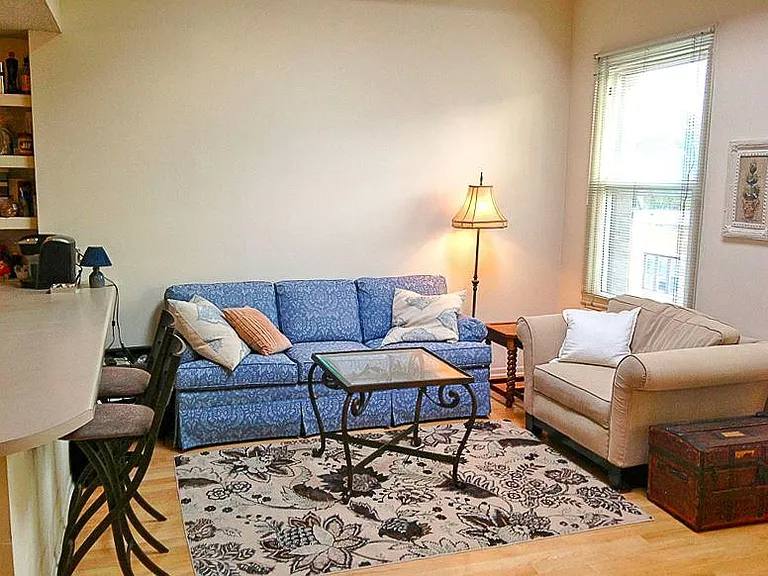 Apartment for rent at 2523 N Lincoln Ave, Chicago, IL 60614