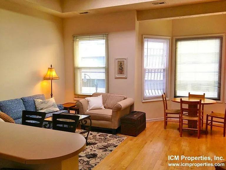 Apartment for rent at 2523 N Lincoln Ave, Chicago, IL 60614