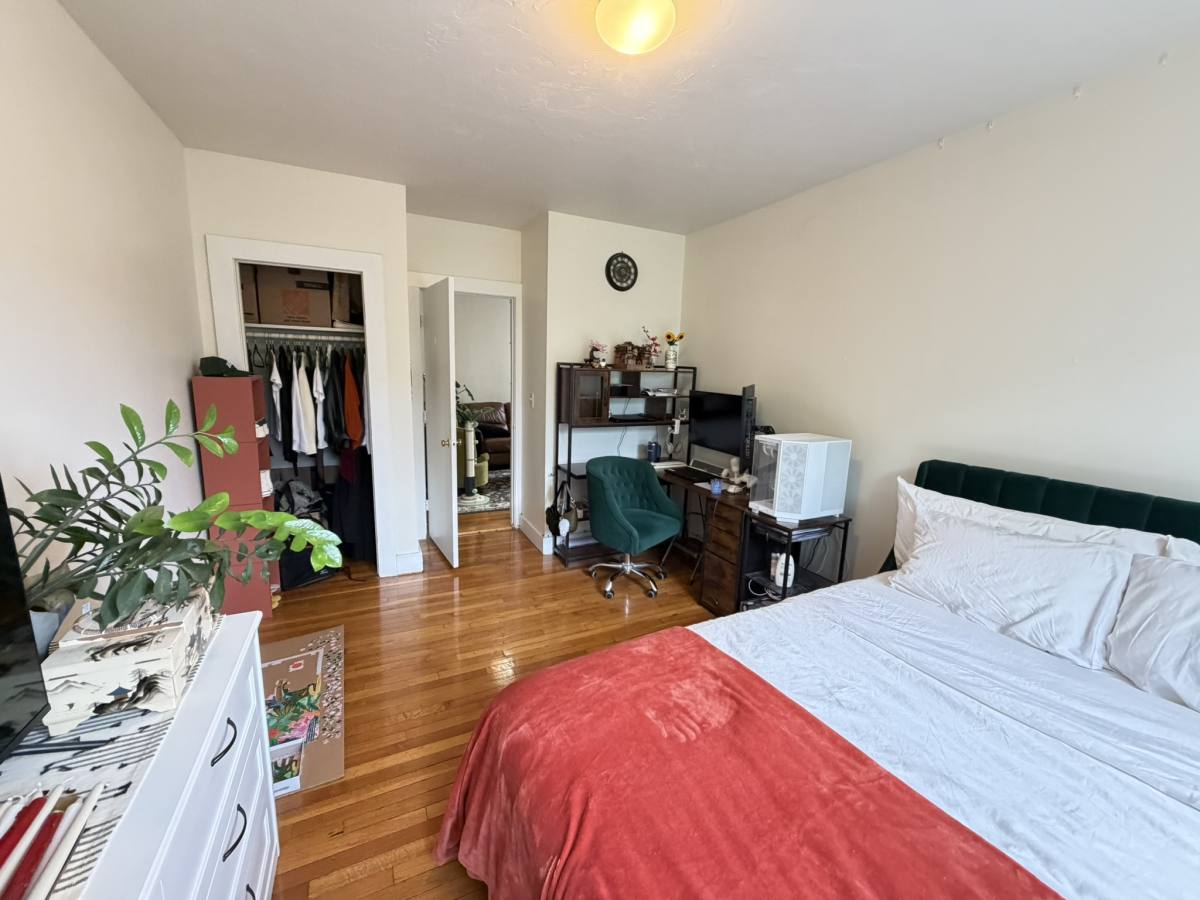 Apartment for rent at 1634 Commonwealth Ave #17, Brighton, MA 02135
