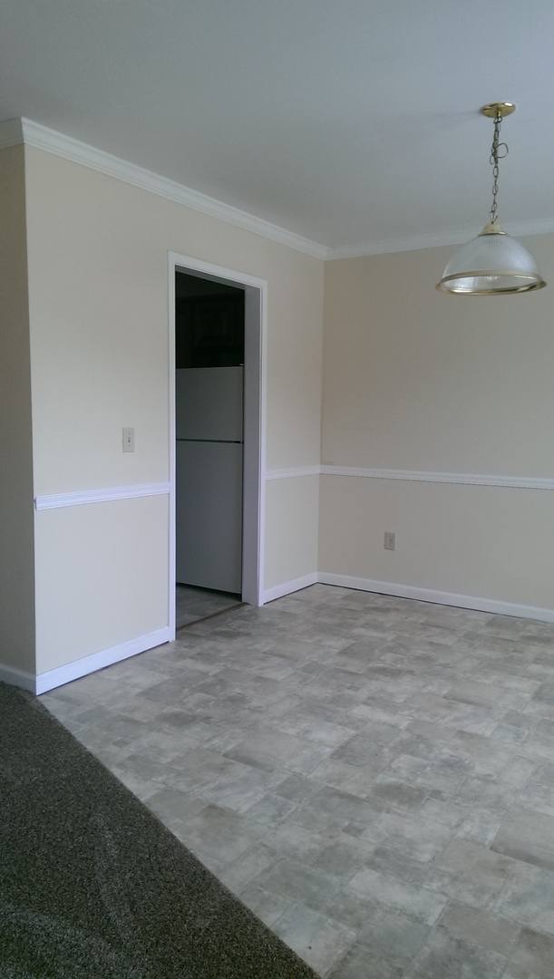 Apartment for rent at 1610 Mockingbird Court, Florence, AL 35630