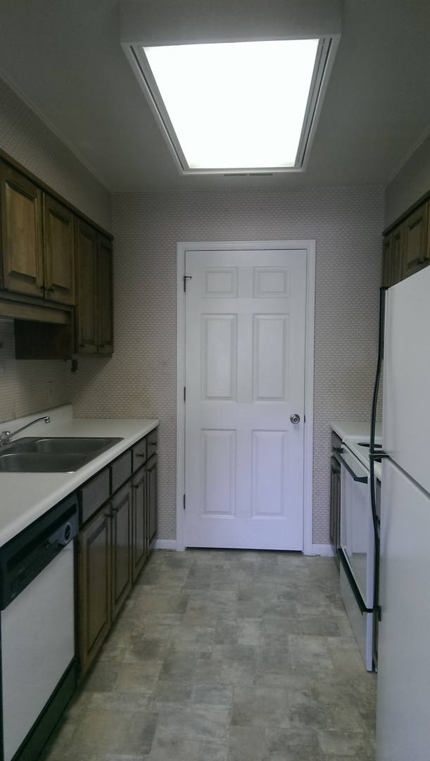 Apartment for rent at 1610 Mockingbird Court, Florence, AL 35630