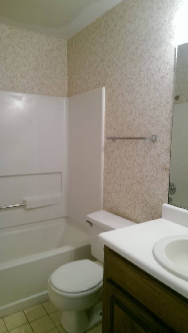 Apartment for rent at 1610 Mockingbird Court, Florence, AL 35630