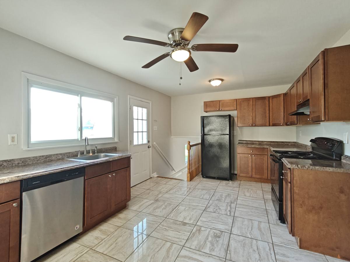 House for rent at 74 Scrapetown Rd, Pemberton, NJ 08068