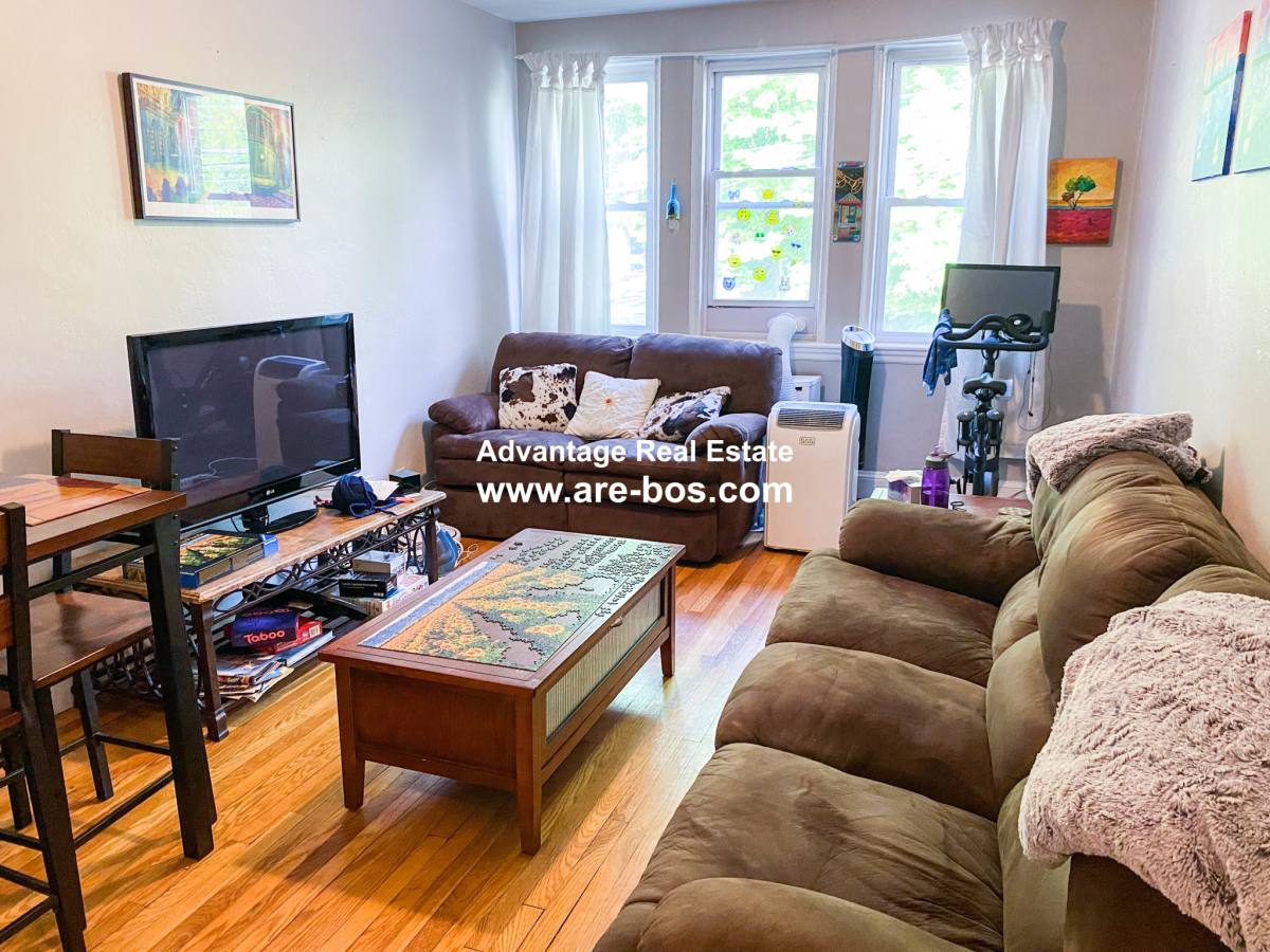 Apartment for rent at 27 Lanark Rd #5, Brighton, MA 02135
