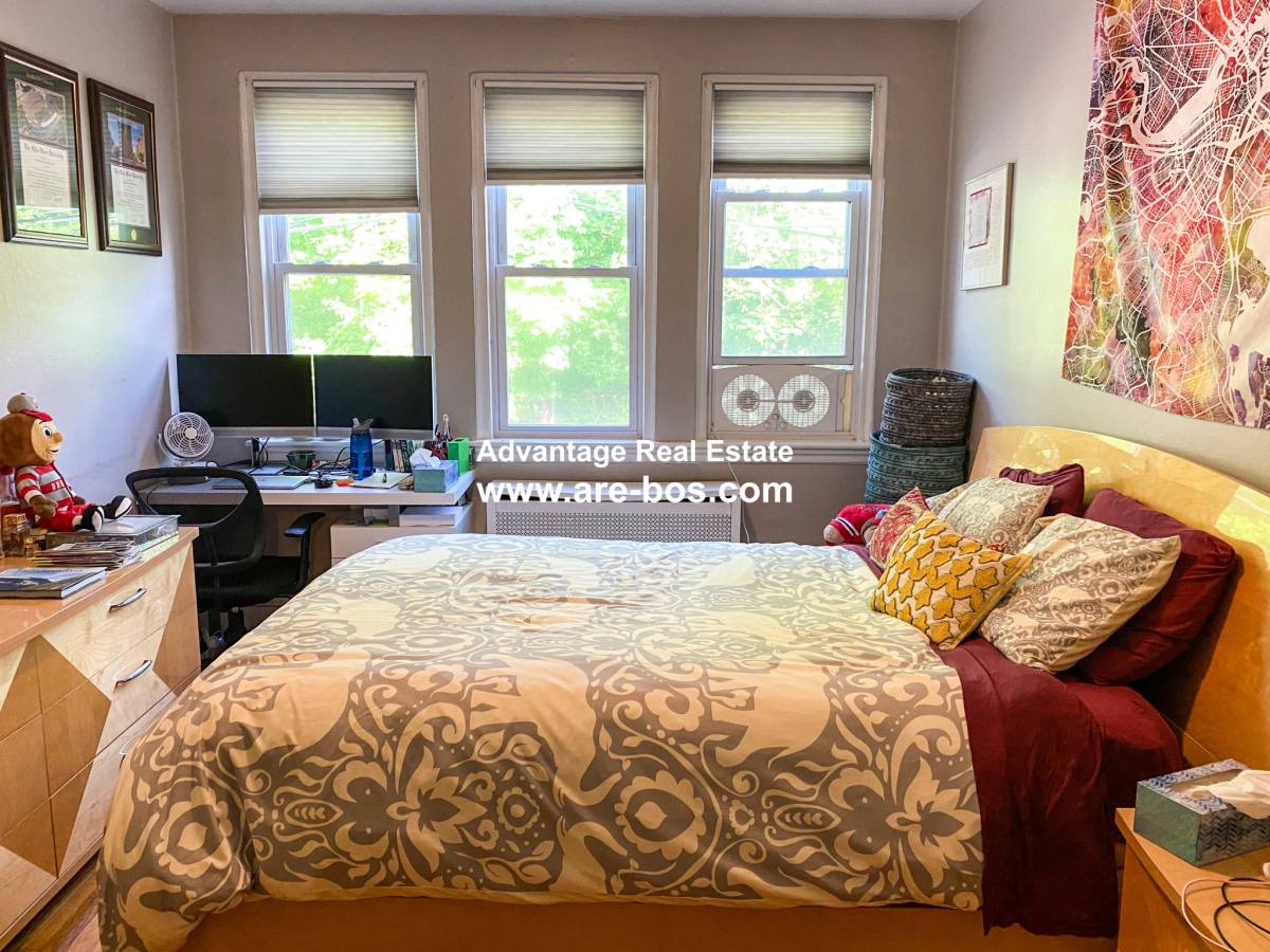 Apartment for rent at 27 Lanark Rd #5, Brighton, MA 02135