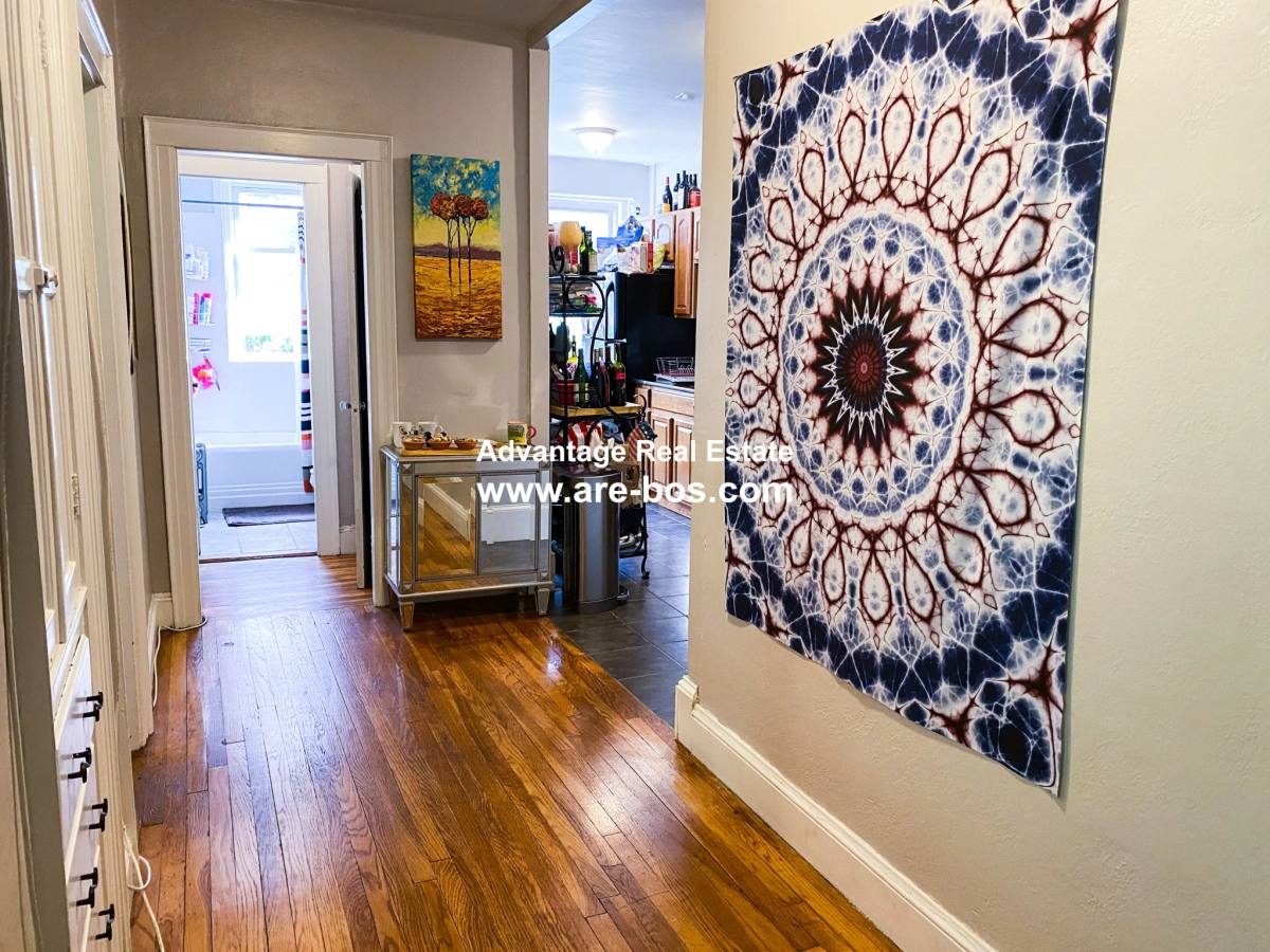 Apartment for rent at 27 Lanark Rd #5, Brighton, MA 02135