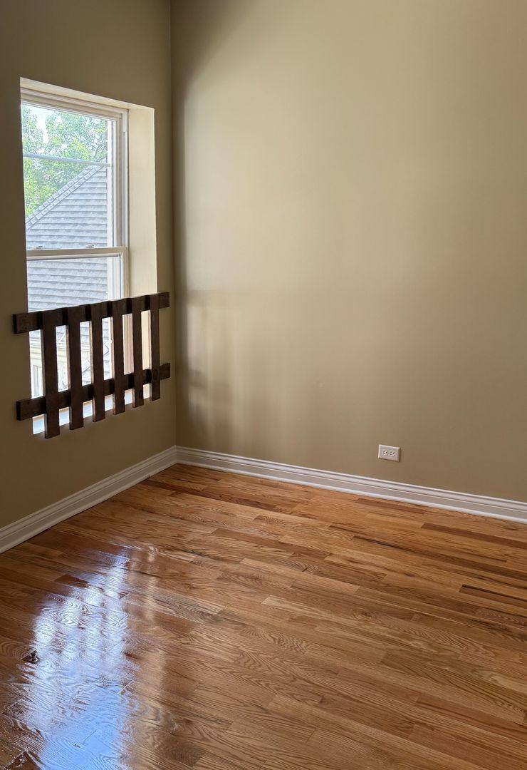 Apartment for rent at 207-209 N Parkside Ave, Chicago, IL 60644