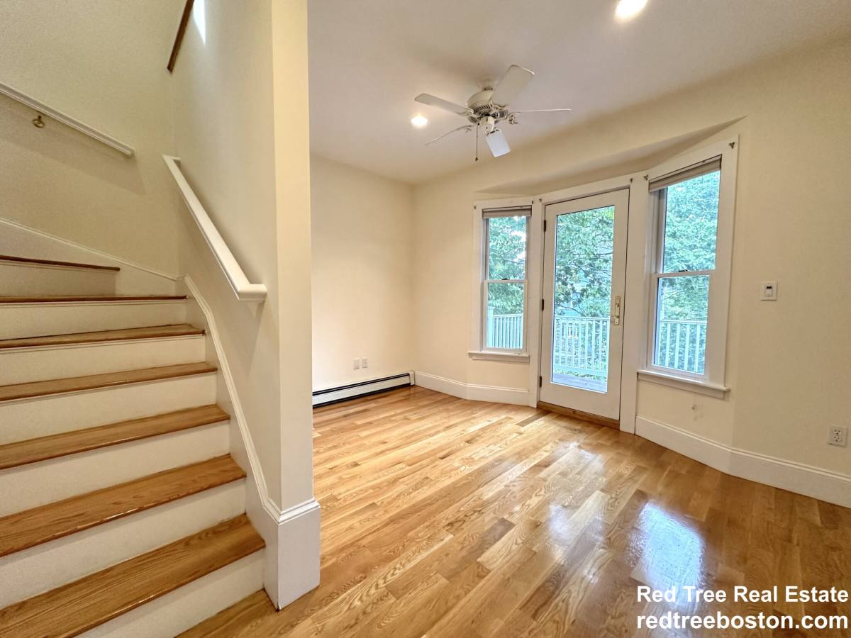 House for rent at 10 Selkirk Rd #4, Brighton, MA 02135