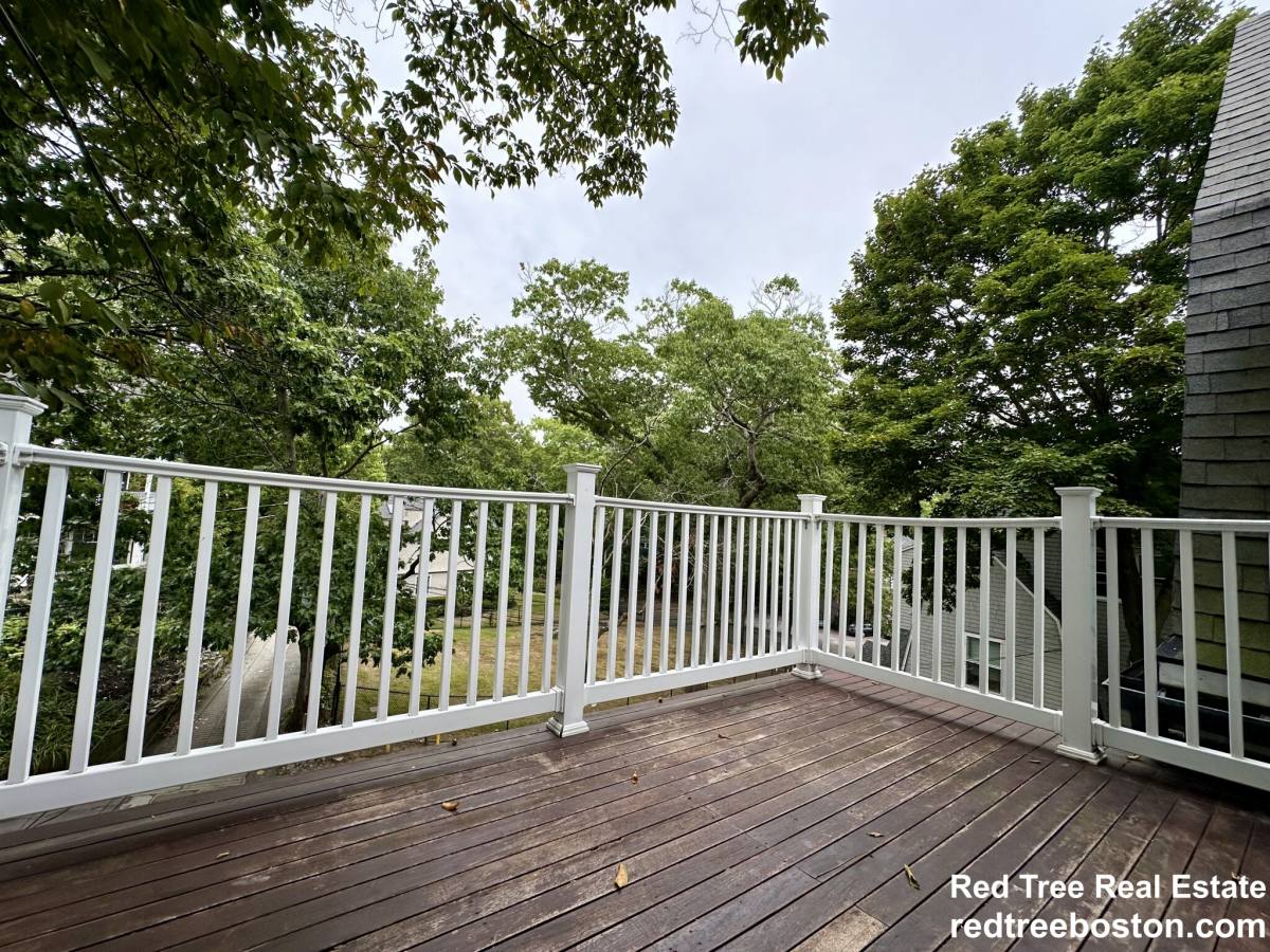 House for rent at 10 Selkirk Rd #4, Brighton, MA 02135
