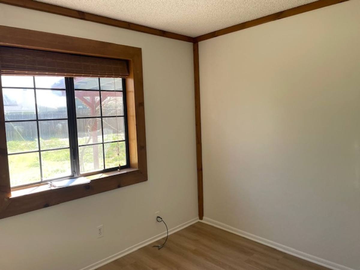 House for rent at 21300 Santa Barbara Dr, Tehachapi, CA 93561