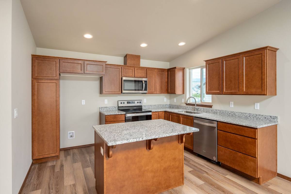 House for rent at 373 S Newton Ave, East Wenatchee, WA 98802