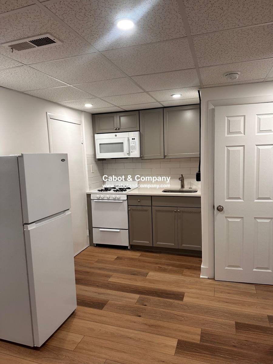 Apartment for rent at 354 Marlborough St #BF, Boston, MA 02115