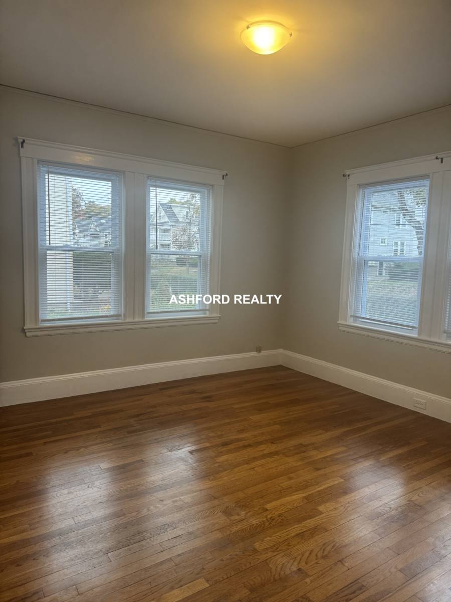 Apartment for rent at 514 School St #2, Belmont, MA 02478