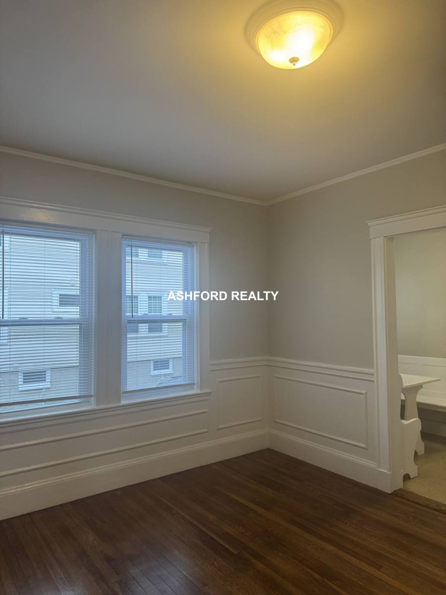 Apartment for rent at 514 School St #2, Belmont, MA 02478