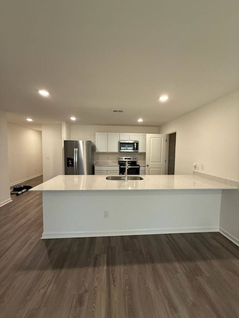 Townhouse for rent at 227 Yolanda Dr, Florence, SC 29506