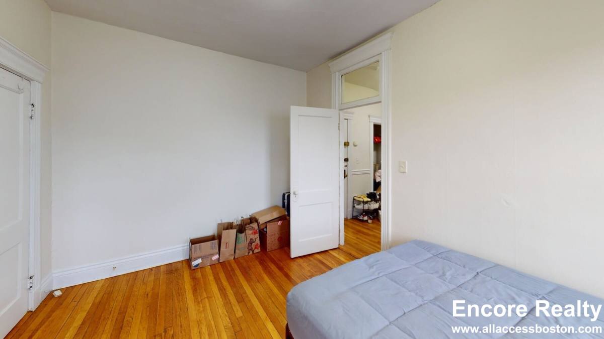 Apartment for rent at 5 Walbridge St #14, Allston, MA 02134