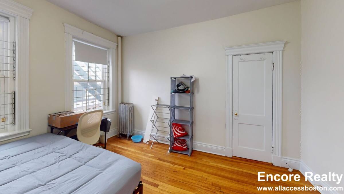 Apartment for rent at 5 Walbridge St #14, Allston, MA 02134