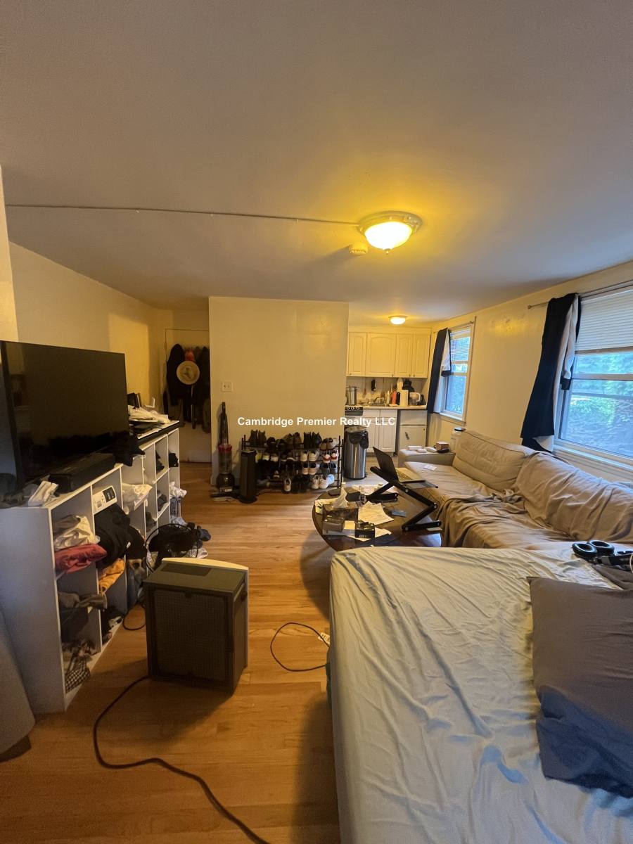 Apartment for rent at 48 Kirkland St #5, Cambridge, MA 02138