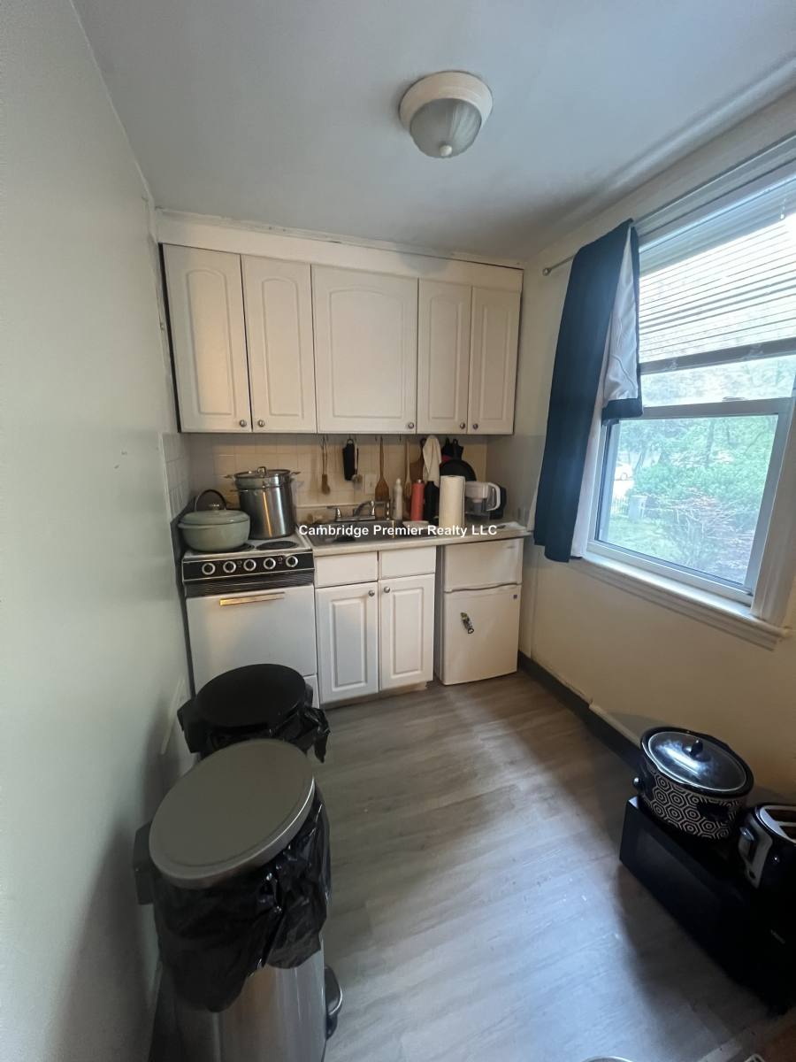 Apartment for rent at 48 Kirkland St #5, Cambridge, MA 02138
