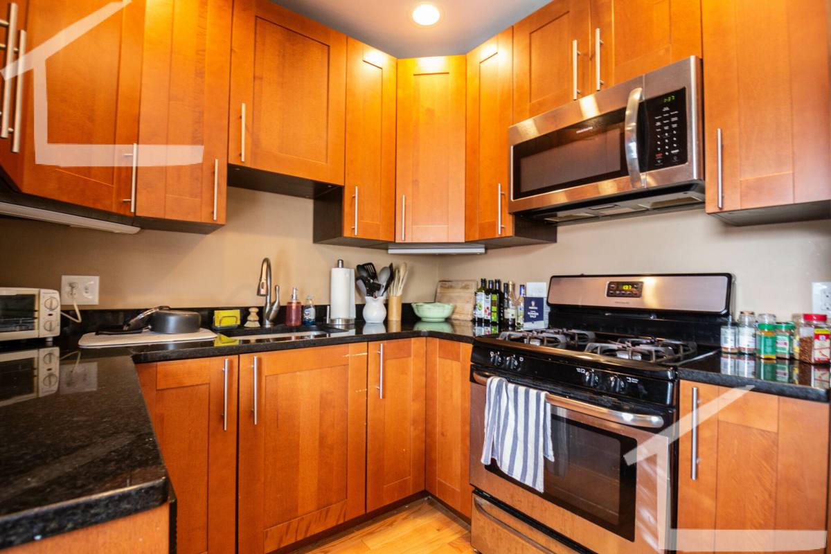 Apartment for rent at 32 Linden St #7, Brookline, MA 02445