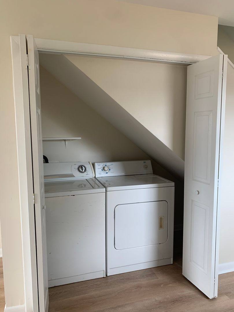 Apartment for rent at 7 S Mont Valla Ave, Hagerstown, MD 21740