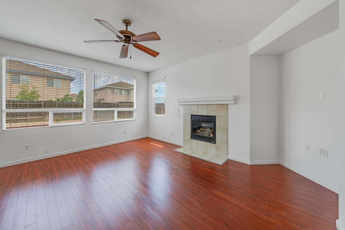 House for rent at 8739 Whitehouse Rd, Elk Grove, CA 95758