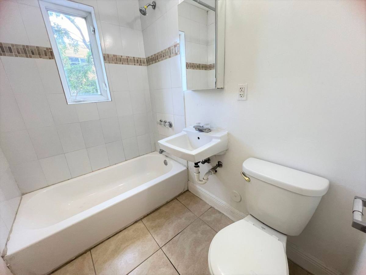 Apartment for rent at 1533 NW 2 Ave, Miami, FL 33136