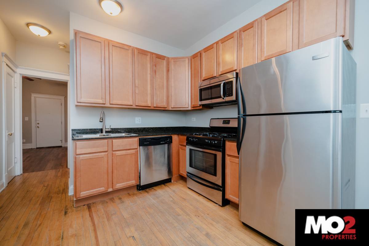 Apartment for rent at 2324 W Thomas #2R, Chicago, IL 60622