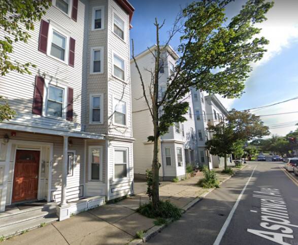 Apartment for rent at 23 Aspinwall Ave #2, Brookline, MA 02446