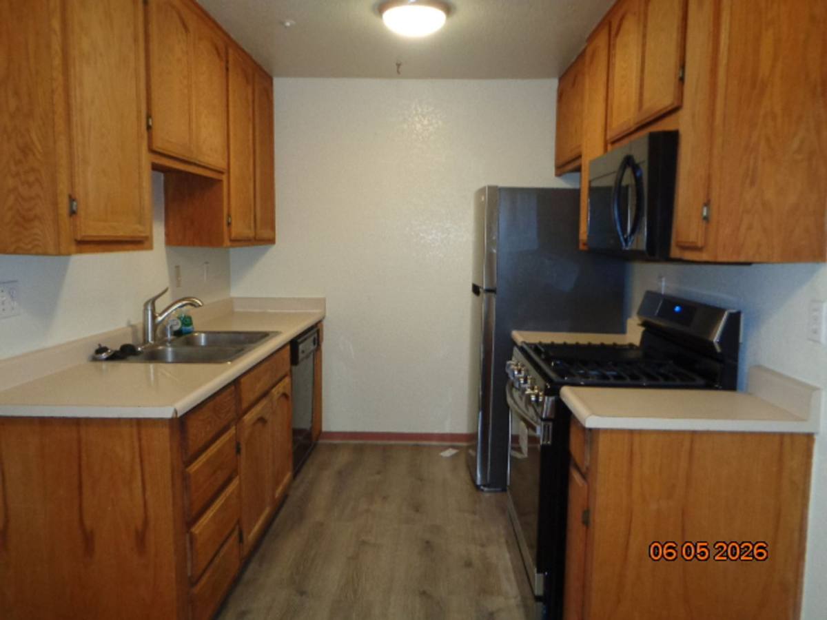 Apartment for rent at 1801 Marshall Rd, Vacaville, CA 95687