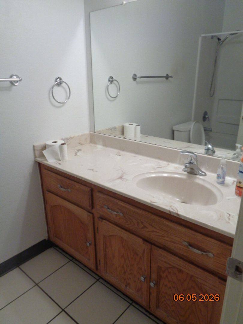 Apartment for rent at 1801 Marshall Rd, Vacaville, CA 95687