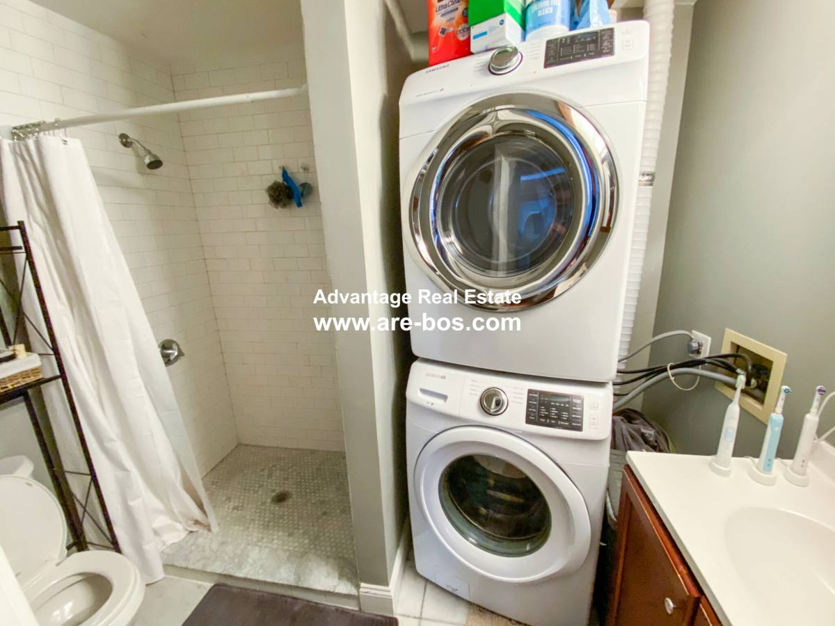 Apartment for rent at 37 Sheafe St #8, Boston, MA 02113