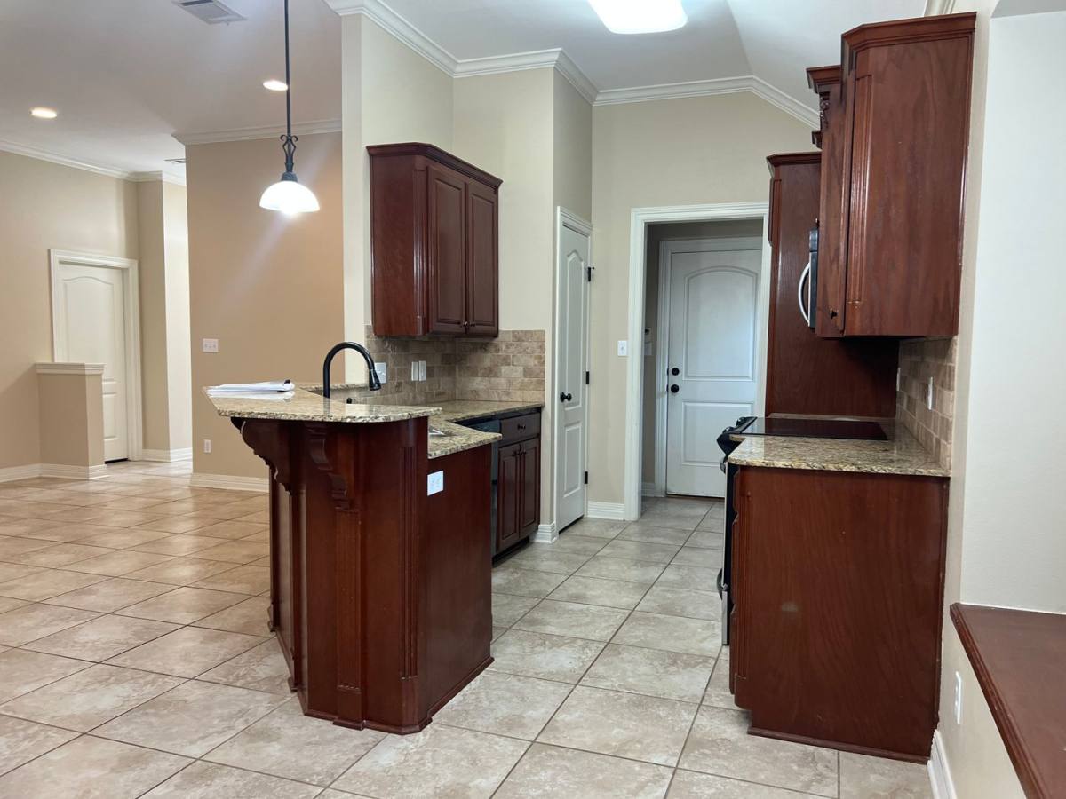 House for rent at 547 Fox Cove, Haughton, LA 71037