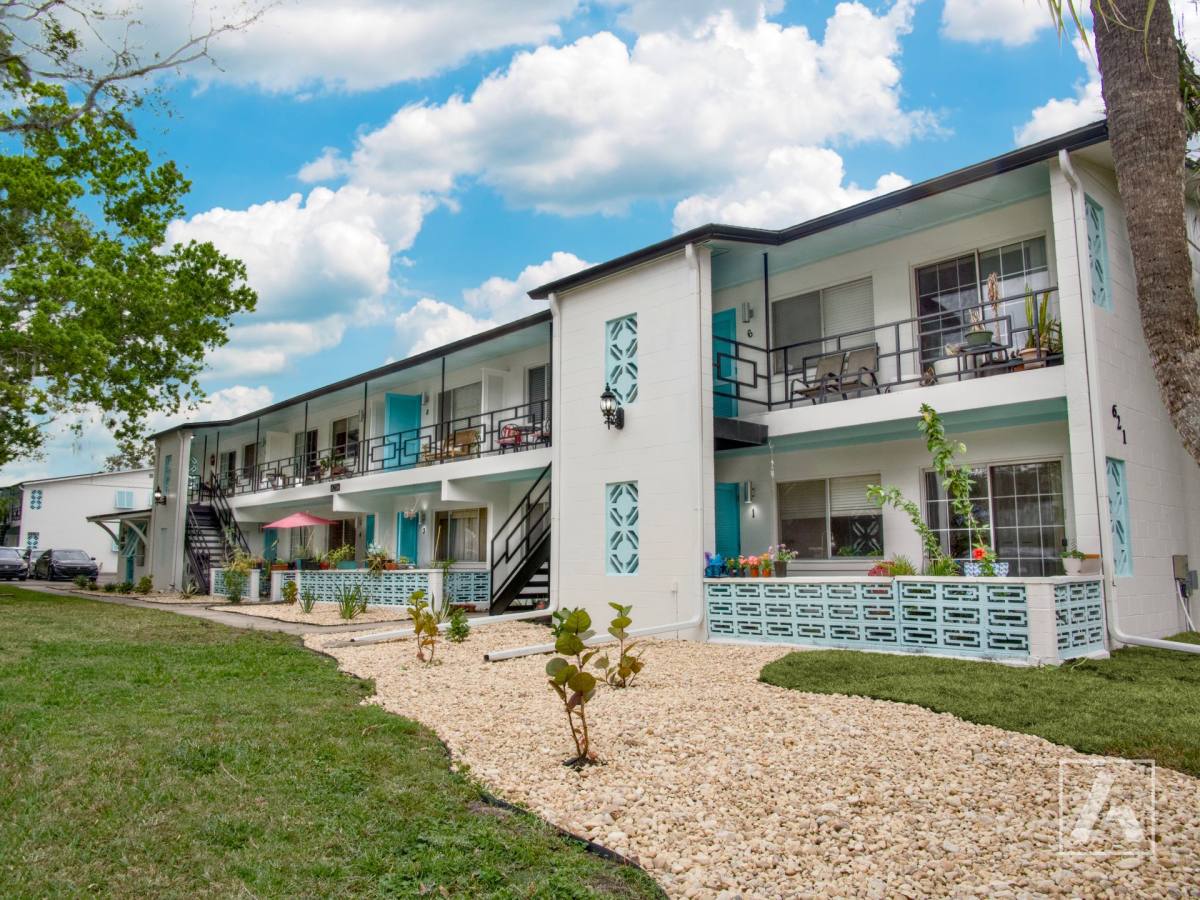 Apartment for rent at 615 Lakeview St, Orlando, FL 32804
