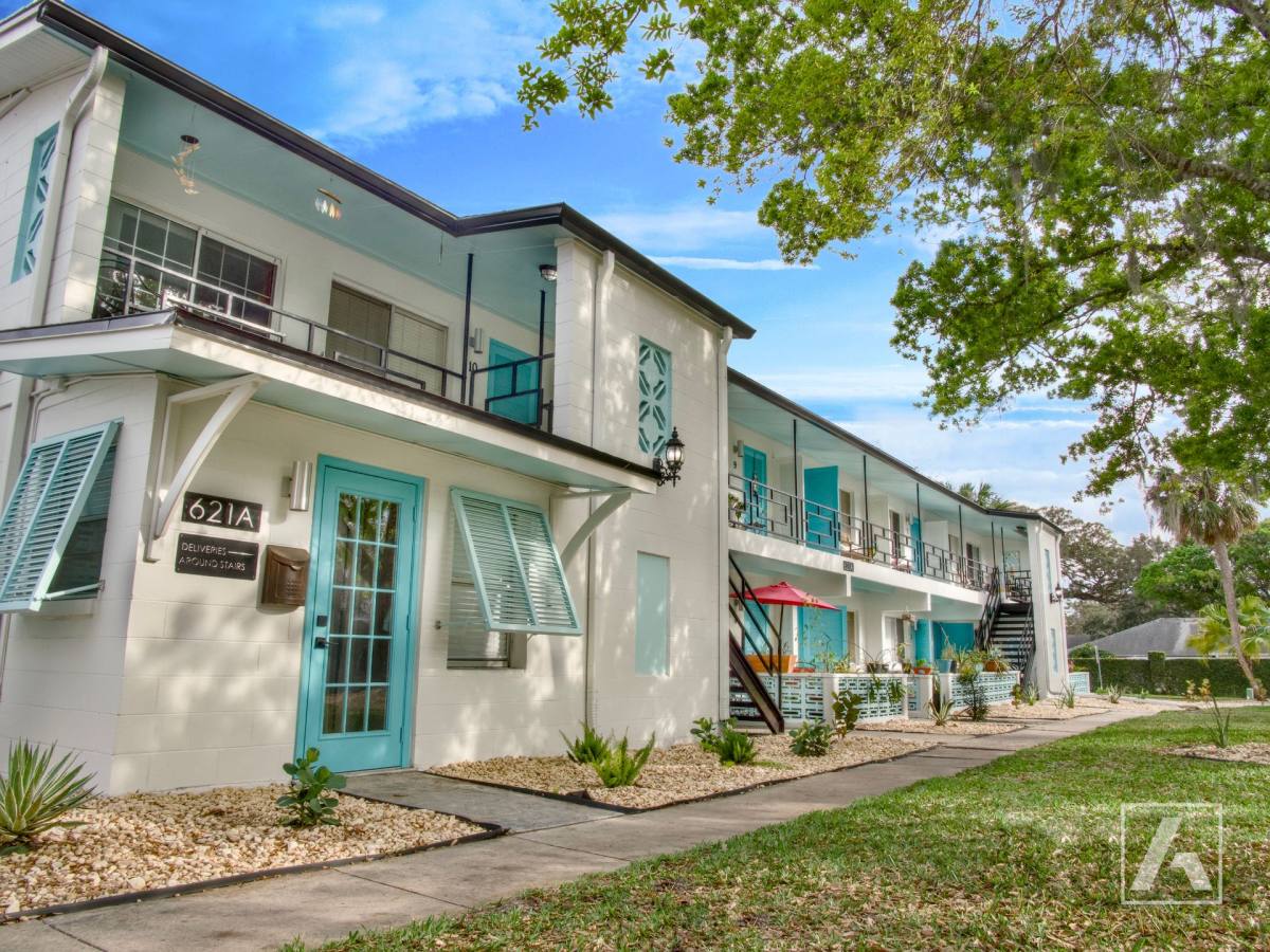Apartment for rent at 615 Lakeview St, Orlando, FL 32804